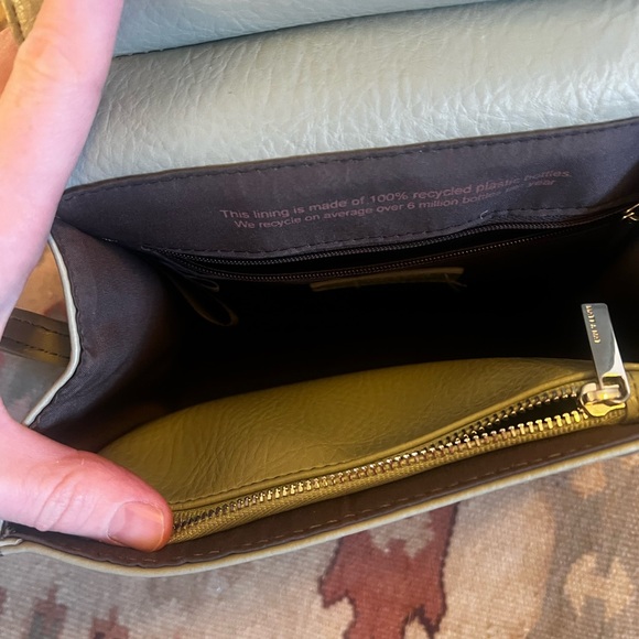 Matt & Nat Sage  mint Crossbody Bag - Picture 4 of 10